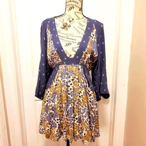 Free People Boho Blue and Olive Green Dress with Vneck and Bell Sleeve Size XS